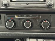 Volkswagen Transporter Shuttle T32 Shuttle 2.0TDi[150] DSG 24
