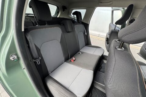 Dacia Duster EXTREME 1.5DCI [115] DIESEL 4x4 MANUAL 11