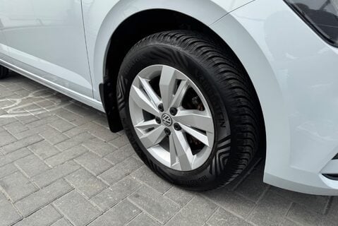 Volkswagen Polo SE 1.0TSI [95] 6