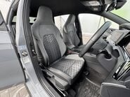 Volkswagen Golf R-LINE 1.5 [150] PETROL TSI MANUAL 8