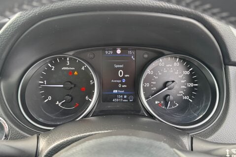 Nissan Qashqai DCI 1.7 [150] DIESEL TEKNA MANUAL 34