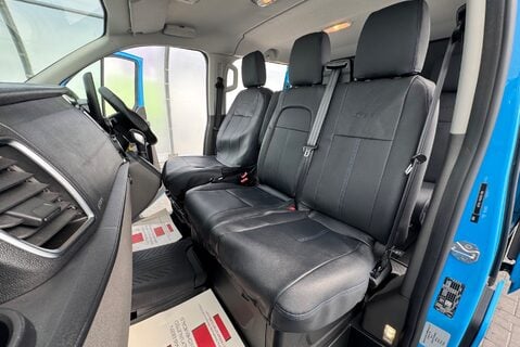 Ford Transit Custom 2.0 [182] DIESEL 320 MSRT COMBI AUTOMATIC 12