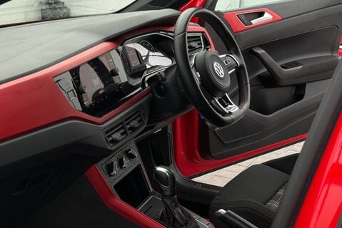 Volkswagen Polo GTI 2.0 [200] TSI PETROL DSG AUTOMATIC 23