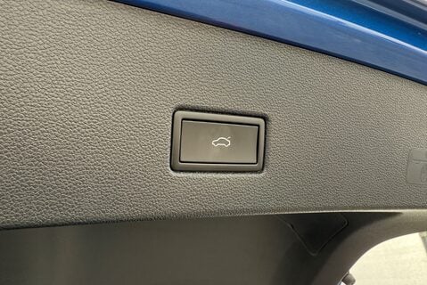Volkswagen T-Roc BLACK EDITION 1.5TSI [150] EVO 20