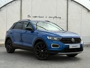 Volkswagen T-Roc BLACK EDITION 1.5TSI [150] EVO 1