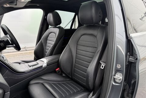 Mercedes-Benz GLC 300D [241] 4MATIC AMG LINE PREMIUM PLUS AUTOMATIC 17