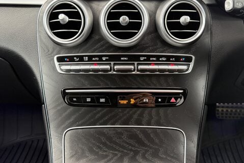 Mercedes-Benz GLC 300D [241] 4MATIC AMG LINE PREMIUM PLUS AUTOMATIC 34