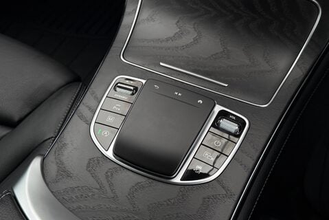 Mercedes-Benz GLC 300D [241] 4MATIC AMG LINE PREMIUM PLUS AUTOMATIC 36