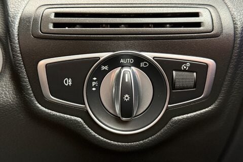 Mercedes-Benz GLC 300D [241] 4MATIC AMG LINE PREMIUM PLUS AUTOMATIC 44
