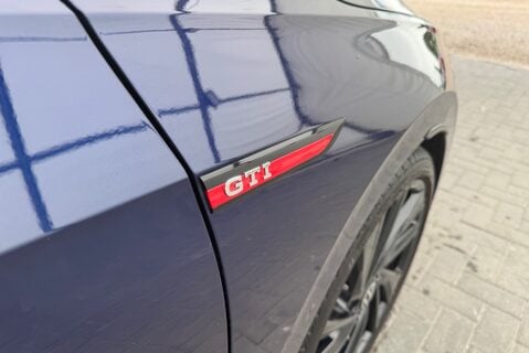 Volkswagen Golf GTI 2.0 TSI PETROL [242] DSG AUTOMATIC 8