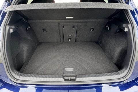 Volkswagen Golf GTI 2.0 TSI PETROL [242] DSG AUTOMATIC 22