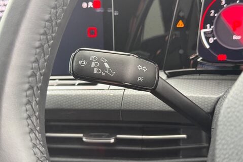 Volkswagen Golf GTI 2.0 TSI PETROL [242] DSG AUTOMATIC 29