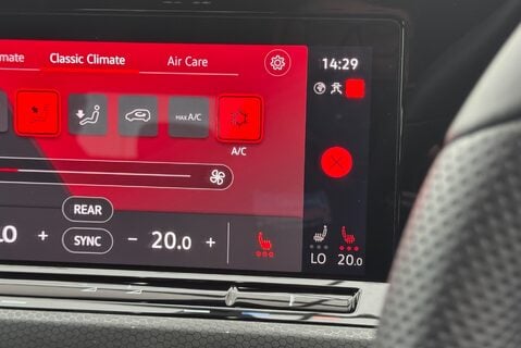 Volkswagen Golf GTI 2.0 TSI PETROL [242] DSG AUTOMATIC 35