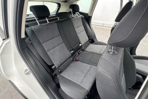 BMW X1 SDRIVE 20I 1.5t [168] SPORT AUTOMATIC 7