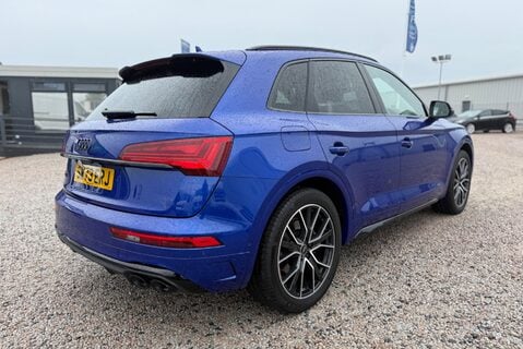 Audi Q5 SQ5 3.0TDI v6 [336] BLACK EDITION QUATTRO 7