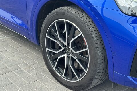 Audi Q5 SQ5 3.0TDI v6 [336] BLACK EDITION QUATTRO 6