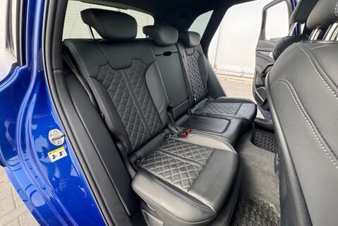 Audi Q5 SQ5 3.0TDI v6 [336] BLACK EDITION QUATTRO 12