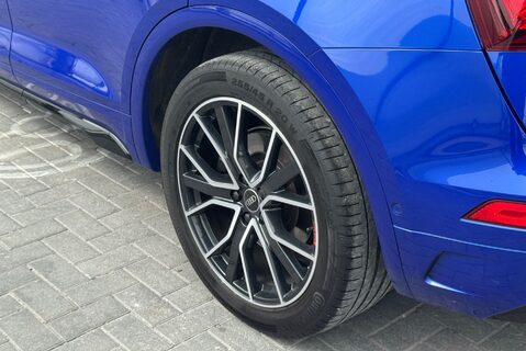 Audi Q5 SQ5 3.0TDI v6 [336] BLACK EDITION QUATTRO 21