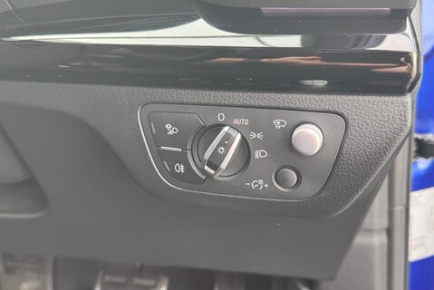 Audi Q5 SQ5 3.0TDI v6 [336] BLACK EDITION QUATTRO 29