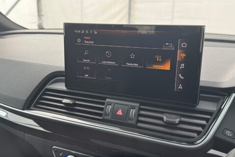 Audi Q5 SQ5 3.0TDI v6 [336] BLACK EDITION QUATTRO 42