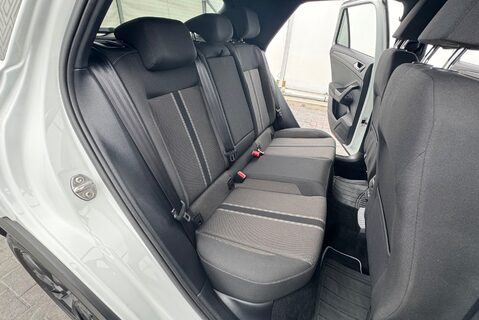 Volkswagen T-Roc TSI 1.5 [150] PETROL EVO BLACK EDITION MANUAL 9