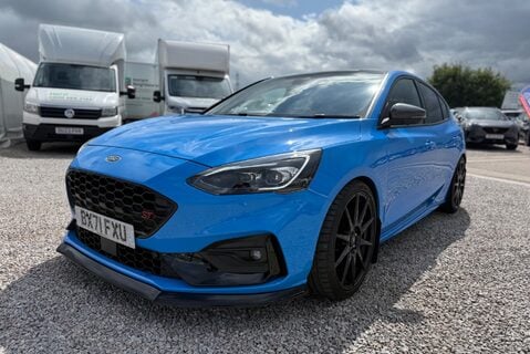Ford Focus 2.3 [276] PETROL ST EDITION MANUAL 7