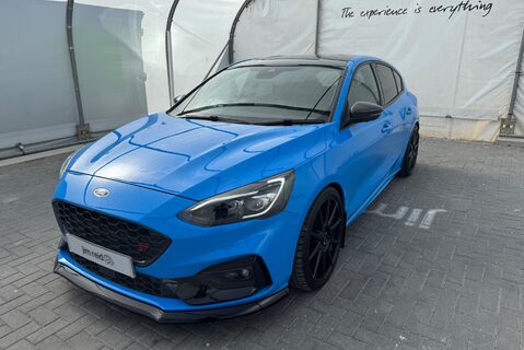 Ford Focus 2.3 [276] PETROL ST EDITION MANUAL 3
