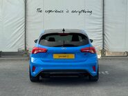 Ford Focus 2.3 [276] PETROL ST EDITION MANUAL 18