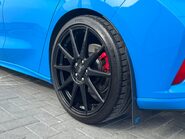 Ford Focus 2.3 [276] PETROL ST EDITION MANUAL 22