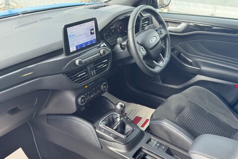 Ford Focus 2.3 [276] PETROL ST EDITION MANUAL 27
