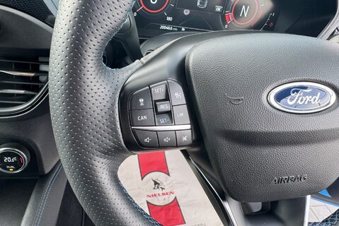 Ford Focus 2.3 [276] PETROL ST EDITION MANUAL 31