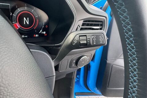 Ford Focus 2.3 [276] PETROL ST EDITION MANUAL 33