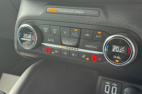 Ford Focus 2.3 [276] PETROL ST EDITION MANUAL 37
