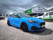 Ford Focus 2.3 [276] PETROL ST EDITION MANUAL 1