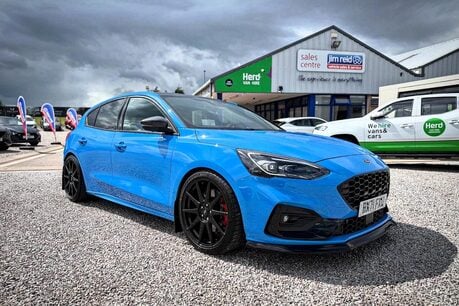 Ford Focus 2.3 [276] ST Edition 