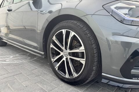 Volkswagen Golf R-LINE 2.0 [150] TDI DIESEL MANUAL 6