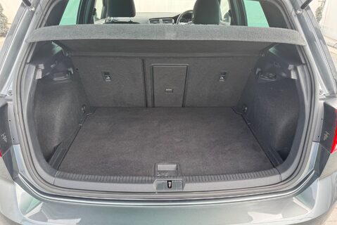 Volkswagen Golf R-LINE 2.0 [150] TDI DIESEL MANUAL 20