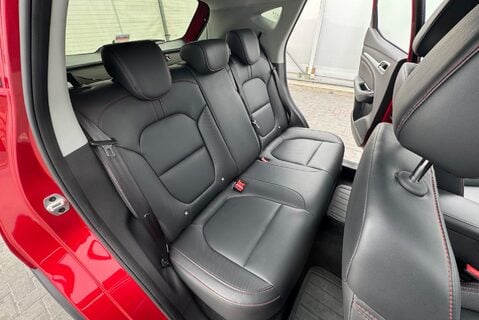 MG ZS EXCLUSIVE T-GDI 1.0 [110] PETROL AUTOMATIC 12