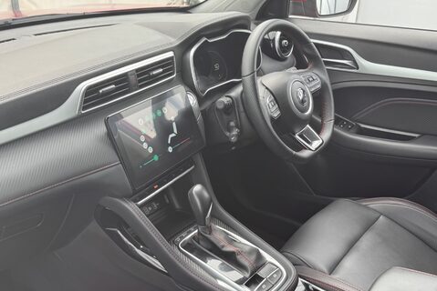 MG ZS EXCLUSIVE T-GDI 1.0 [110] PETROL AUTOMATIC 25