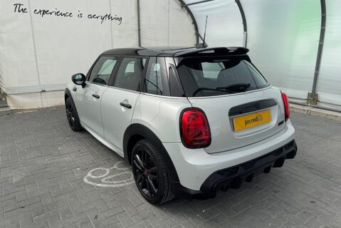 Mini Hatch COOPER SPORT 1.5 ]135] PETROL MANUAL 17