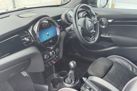Mini Hatch COOPER SPORT 1.5 ]135] PETROL MANUAL 22