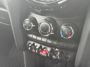 Mini Hatch COOPER 1.5 [135] PETROL SPORT MANUAL 32