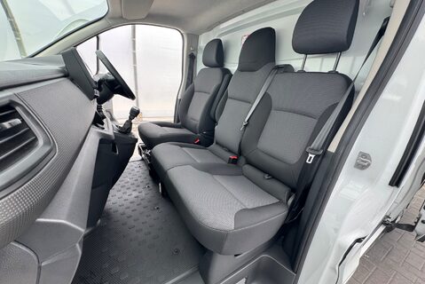 Renault Trafic SL28 2.0 [130] BUSINESS PLUS DCI DIESEL MANUAL 10