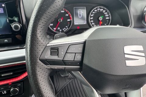 SEAT Arona TSI 1.0 [110] PETROL FR EDITION DSG AUTOMATIC 27