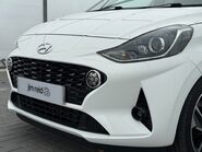 Hyundai i10 MPI 1.0 [66] PETROL PREMIUM MANUAL 7
