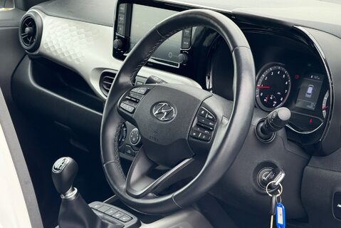 Hyundai i10 MPI 1.0 [66] PETROL PREMIUM MANUAL 21