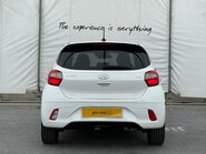Hyundai i10 MPI 1.0 [66] PETROL PREMIUM MANUAL 12