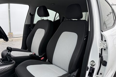 Hyundai i10 MPI 1.0 [66] PETROL PREMIUM MANUAL 8