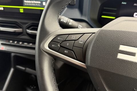Dacia Duster JOURNEY 1.2TCE [130] 4X4 36