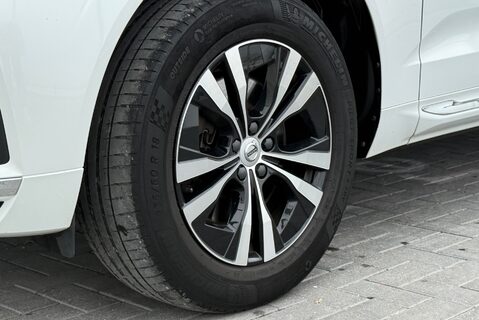 Volvo XC60 RECHARGE T6 INSCRIPTION EXPRESSION AWD 4